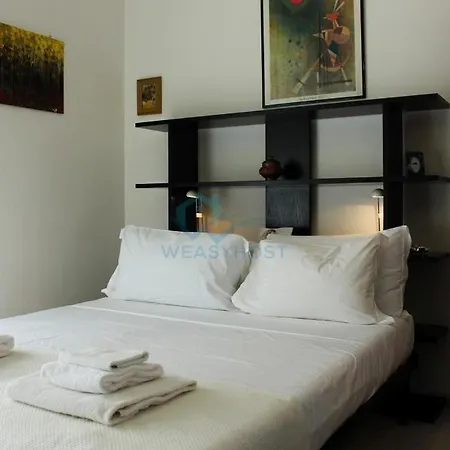 Monteverde Hills Escape - Cozy Relax 로마